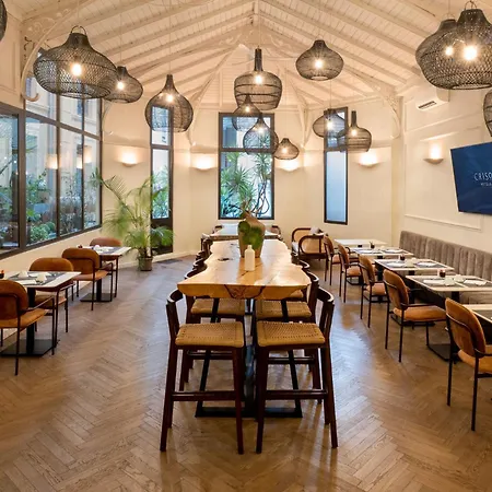 Crisol Lumiere Hotel