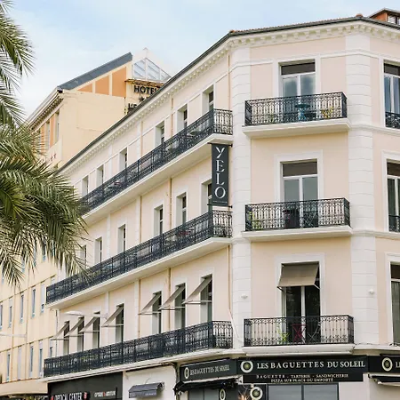 Hotel Crisol Lumiere