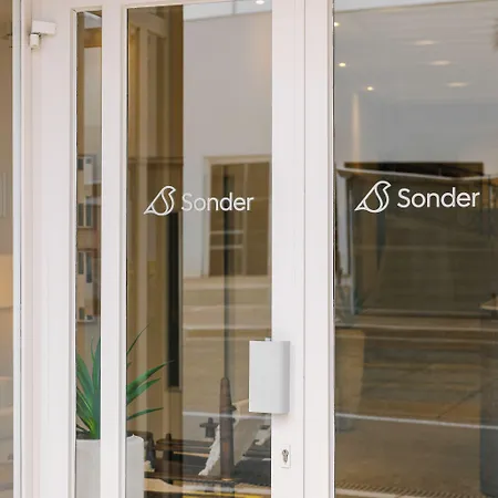 Hotel Crisol Lumiere 4*