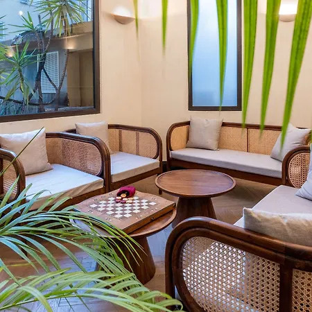 Crisol Lumiere 4*