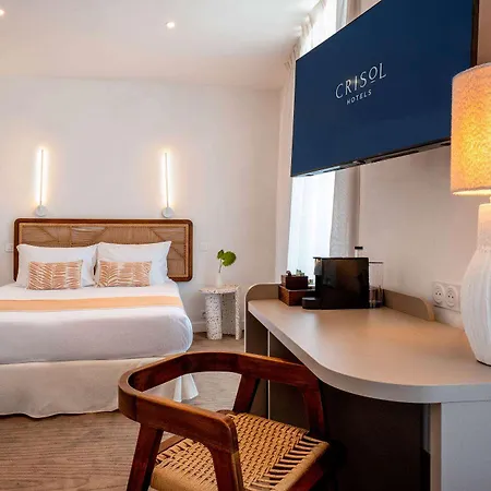 Crisol Lumiere Hotel 4*