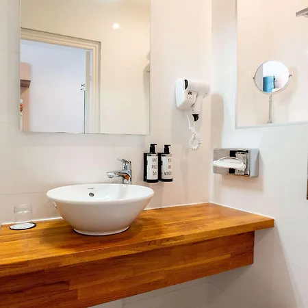 Crisol Lumiere Hotel