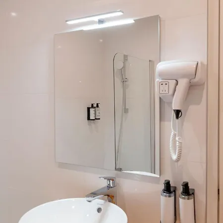 Crisol Lumiere فندق كان