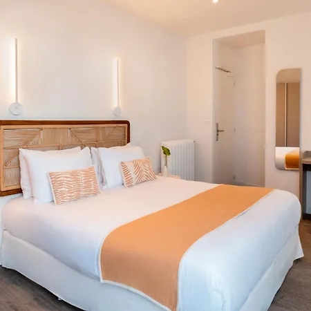 Szálloda Crisol Lumiere 4*