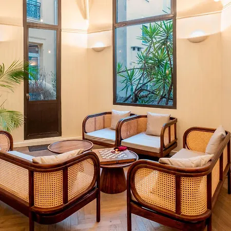 Crisol Lumiere 4*