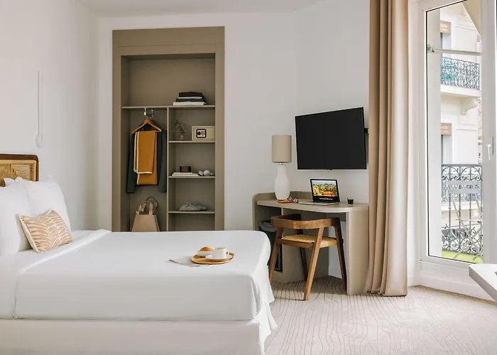 Crisol Lumiere 4* Cannes