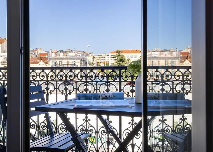 Hotel Crisol Lumiere Cannes