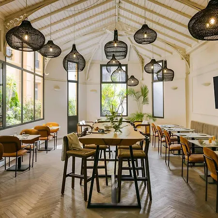 Crisol Lumiere Hotel 4*