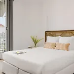 Crisol Lumiere 호텔 4*
