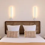 Crisol Lumiere 호텔 4*