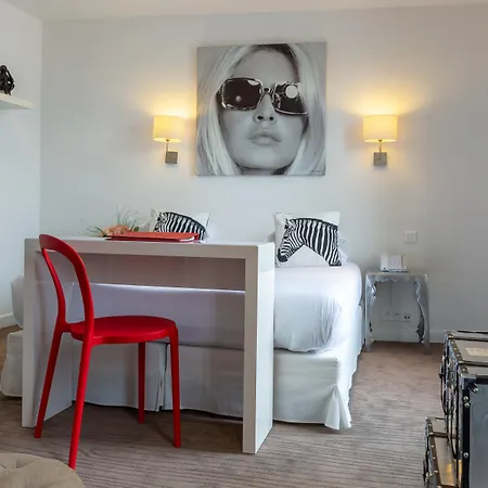 Crisol Lumiere 4*
