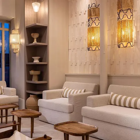 Crisol Lumiere Hotel 4*